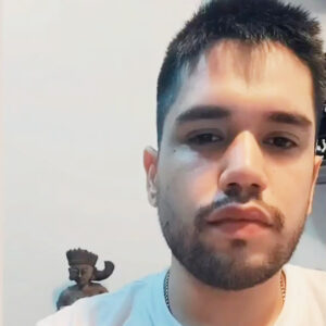 Ishaan Kapoor Grey Drane - Micro Oiseau Translator